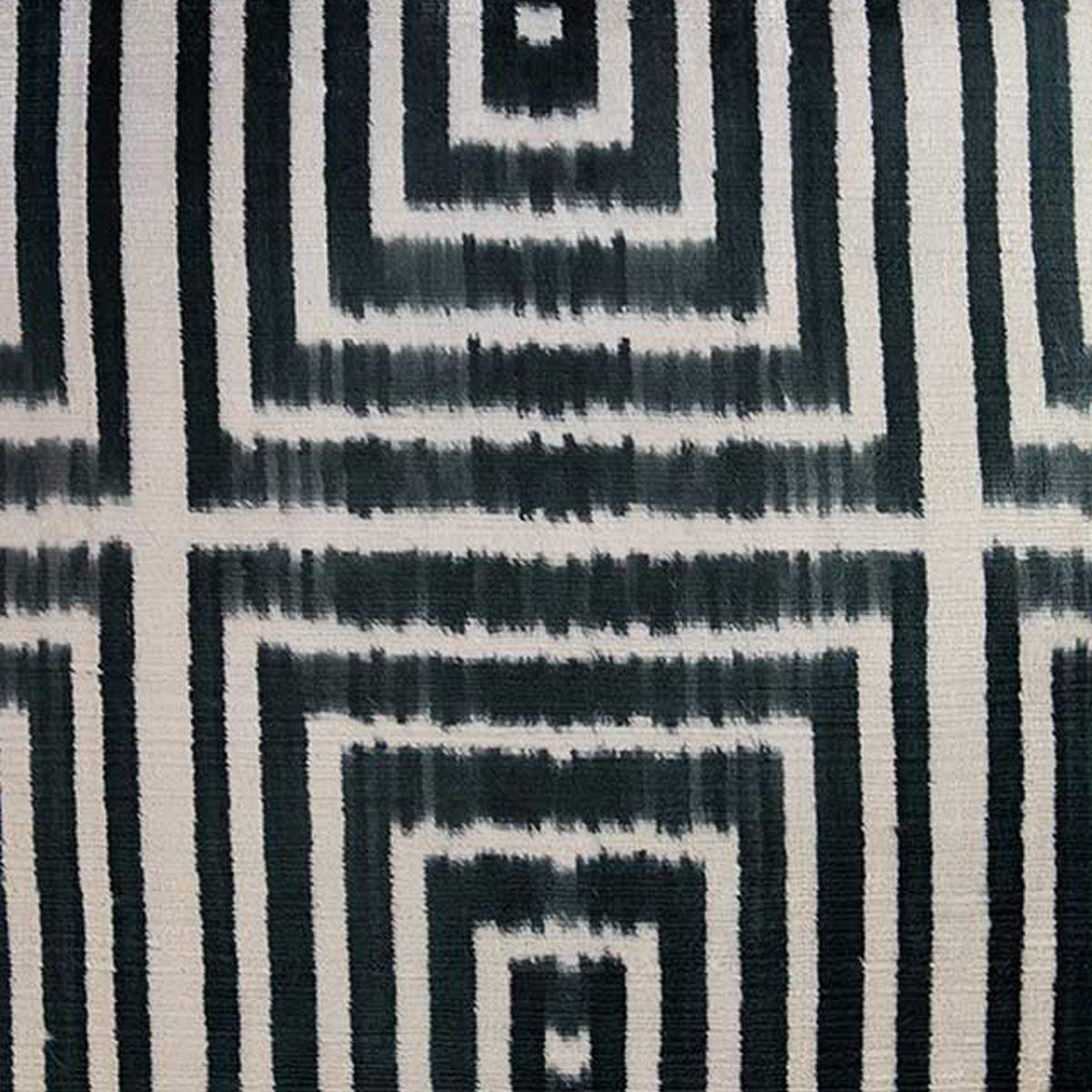 Geometric Cushion