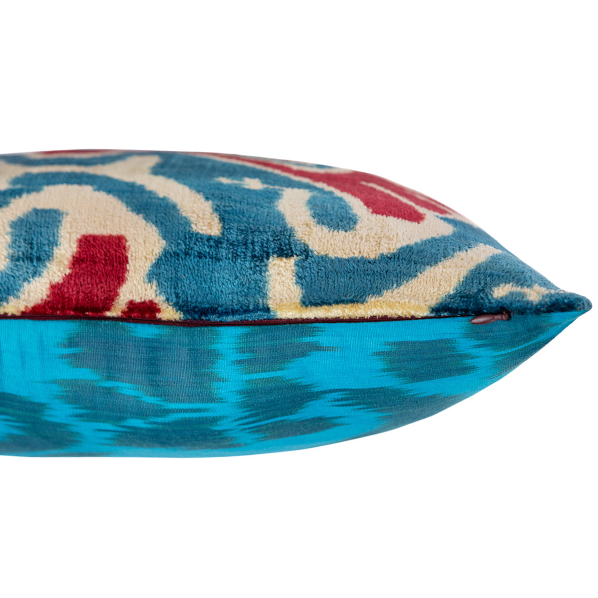Traditionis Cushion II