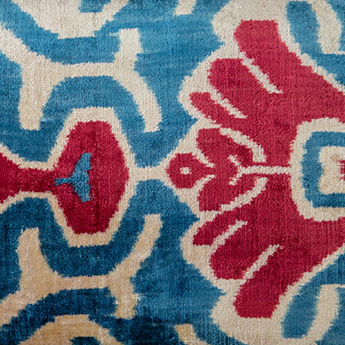 Traditionis Cushion II