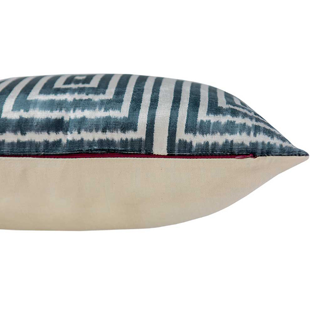 Geometric Cushion
